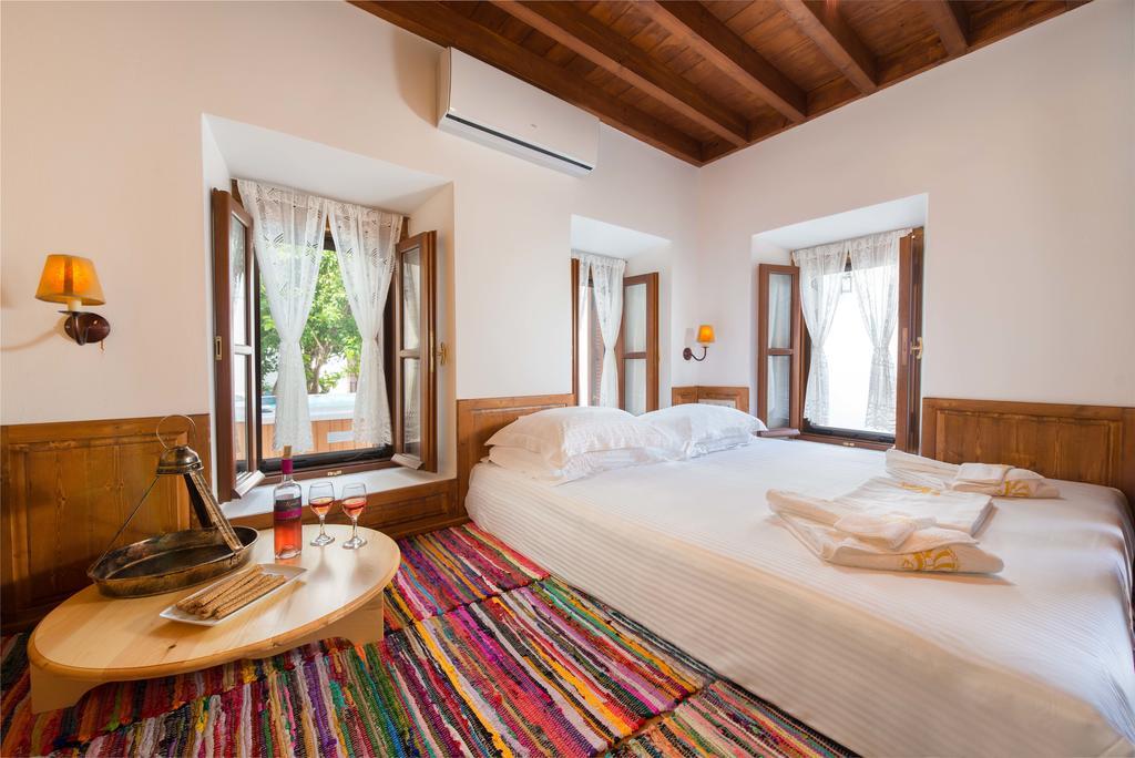 Villa Eftihia In Lindos Zewnętrze zdjęcie